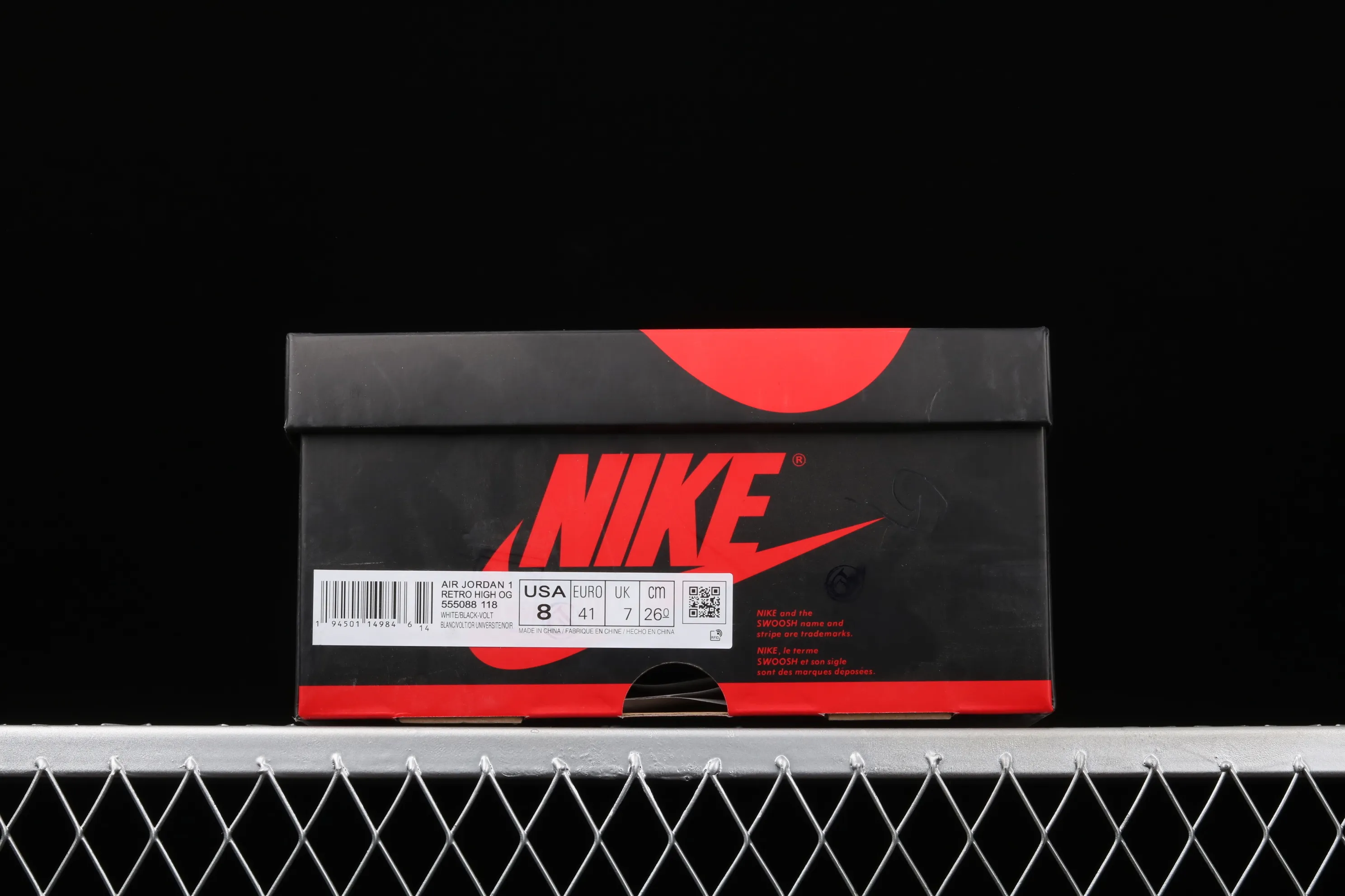 All categories Air Jordan Jordan series basketball shoes Air Jordan 1 High Air Jordan 1 Retro High OG AJ1 Joe 1 fluorescent yellow toe 555088-118